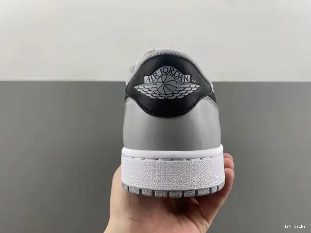 1st Kicks Shoes 1 Barons Jordan OG Air CZ0790-110 Low 0505